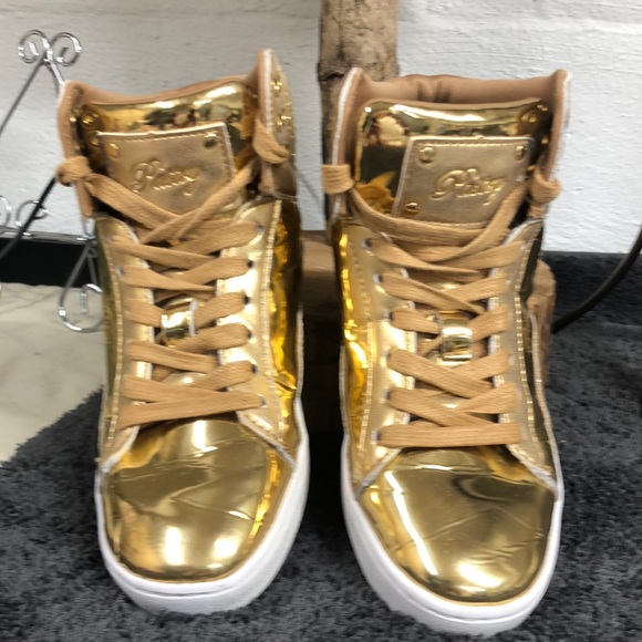 “Pastry” gold metallic and glitter womens size 6 - Picture 1 of 10